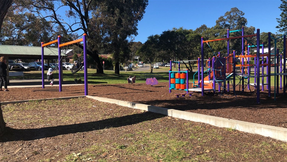 Allambee Park Playground