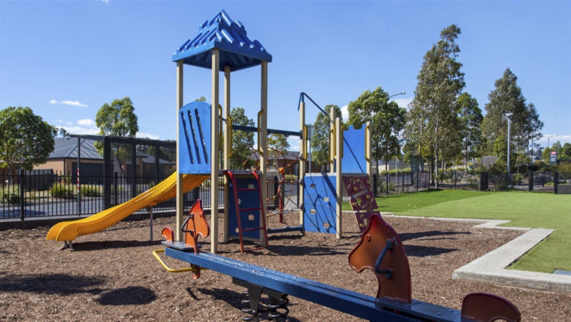 Cameron Park Community Centre Playground